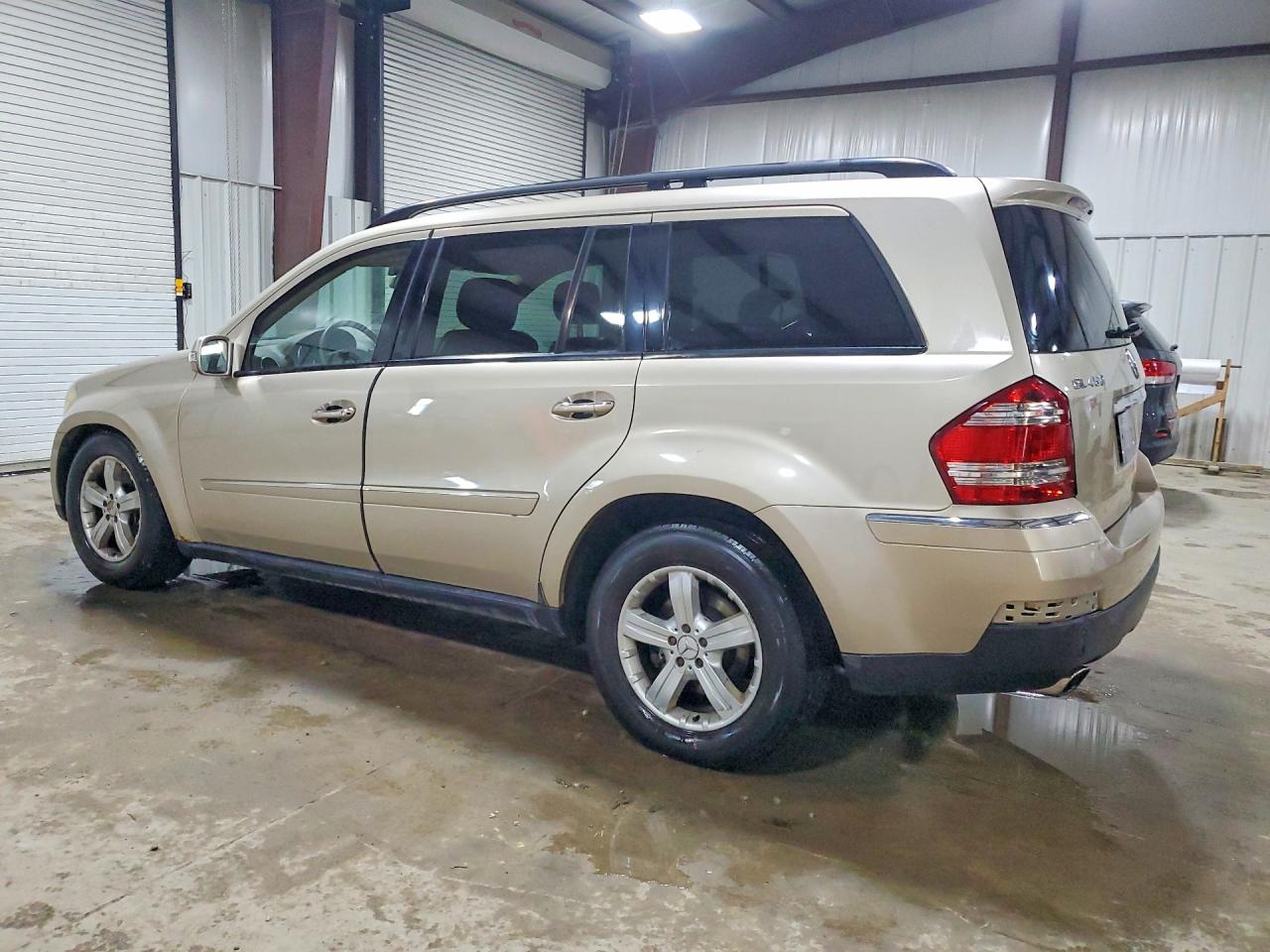 2007 Mercedes-Benz Gl-class VIN 4JGBF71E87A123667 photo 2