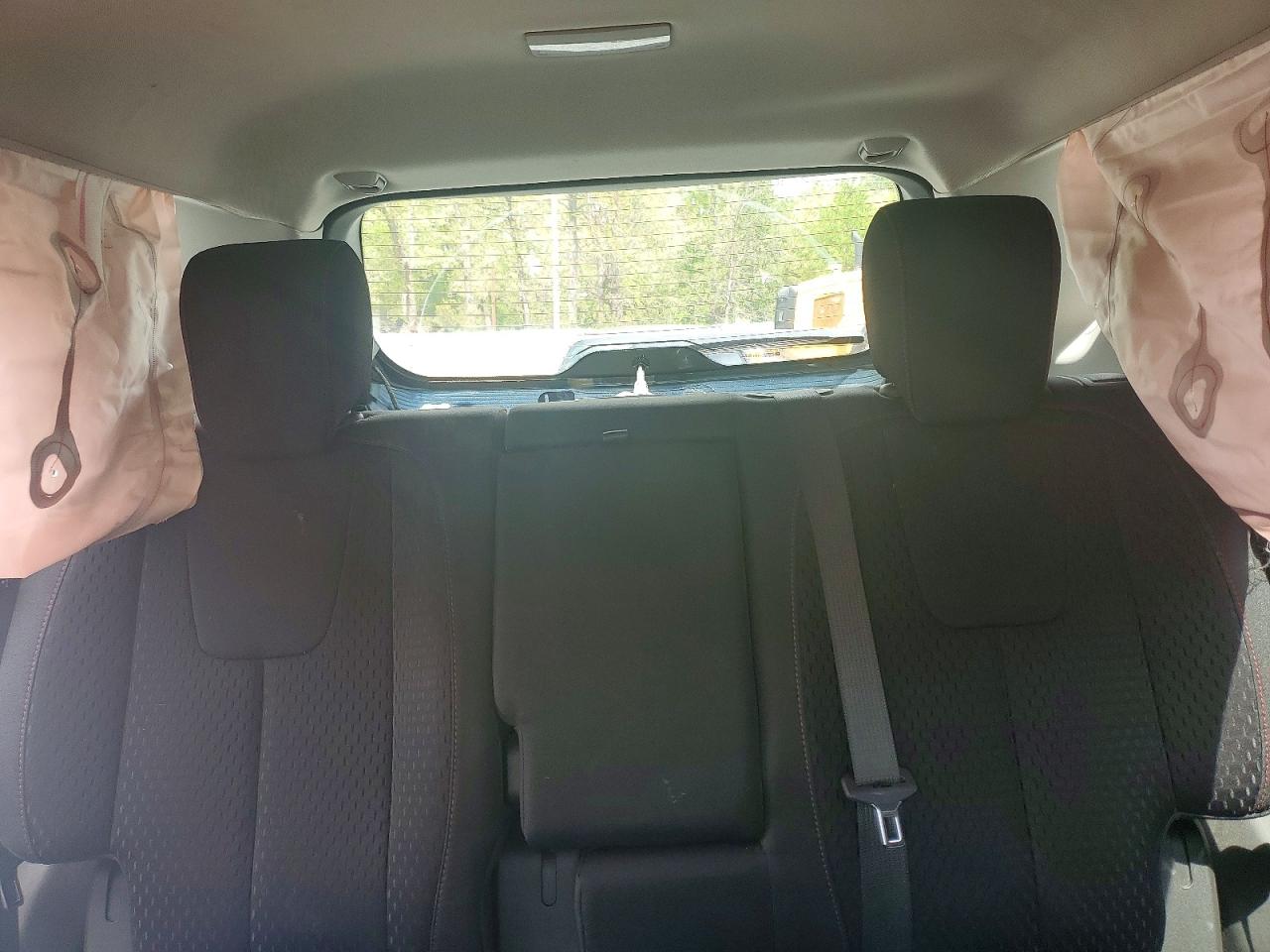 2015 Chevrolet Equinox VIN 2GNALAEK6F6202053 photo 10