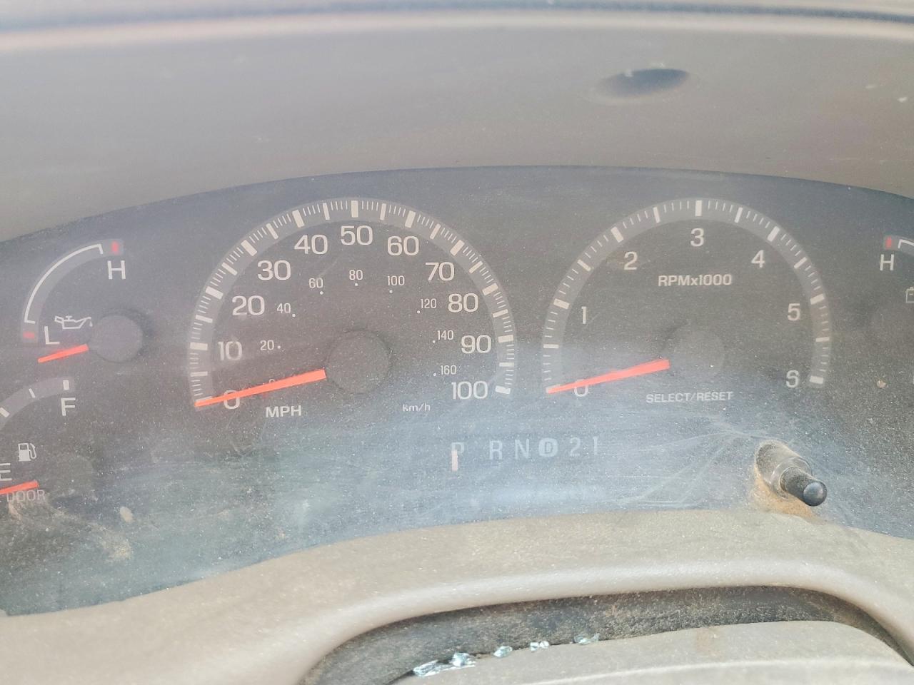 2002 Ford F150 VIN 1FTRX18L82NA95971 photo 9