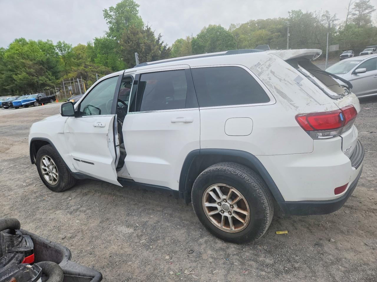 2020 Jeep Grand cher VIN 1C4RJFAG3LC262858 photo 2