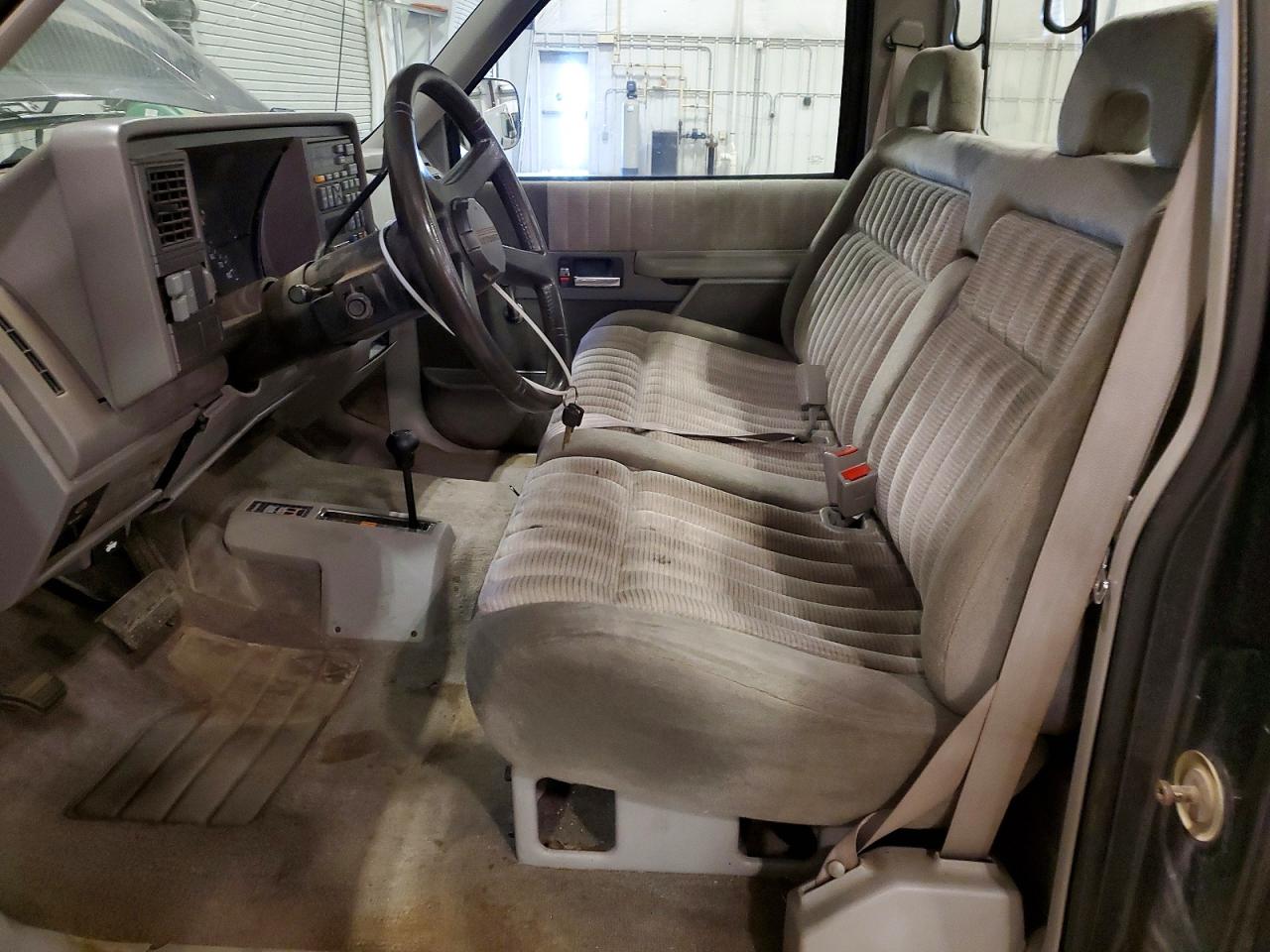 1993 Chevrolet Gmt VIN 1GCEK14H9PZ126031 photo 7
