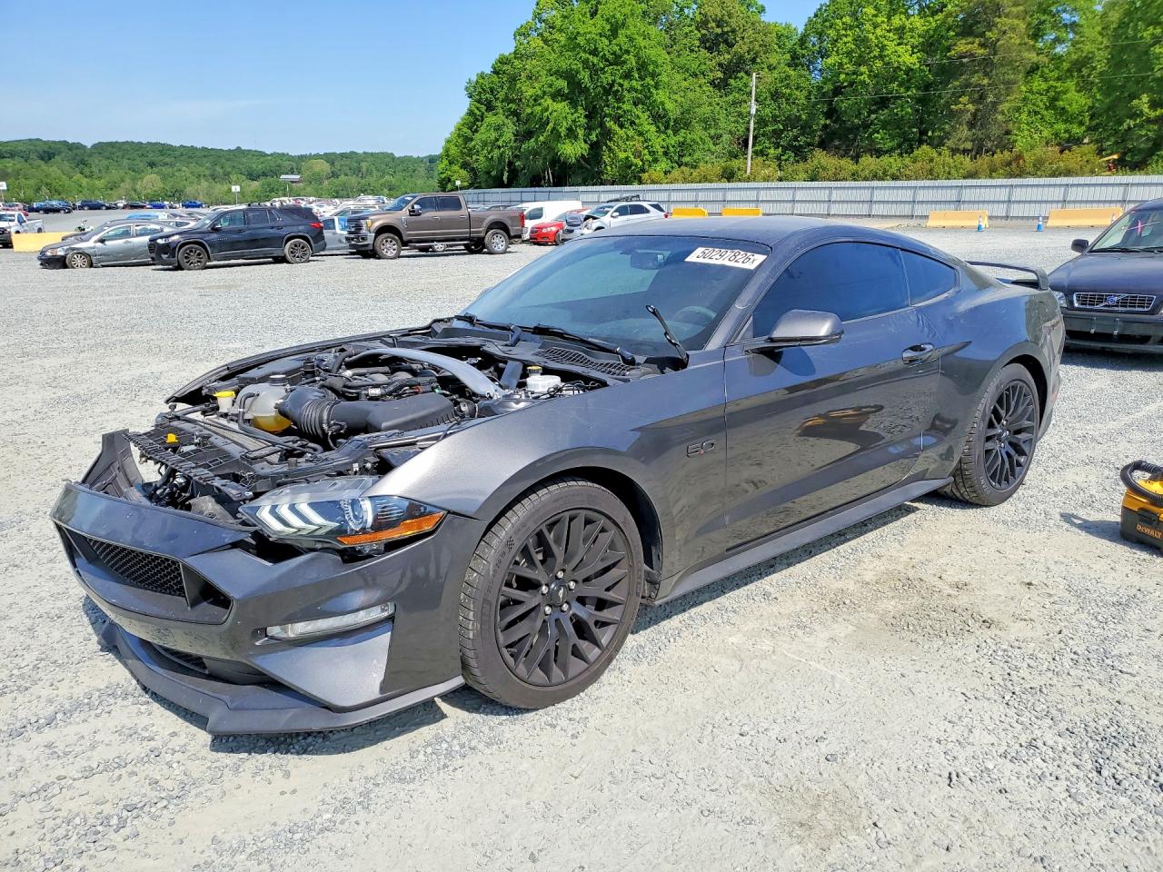 2020 Ford Mustang VIN 1FA6P8CF5L5114805 photo 1