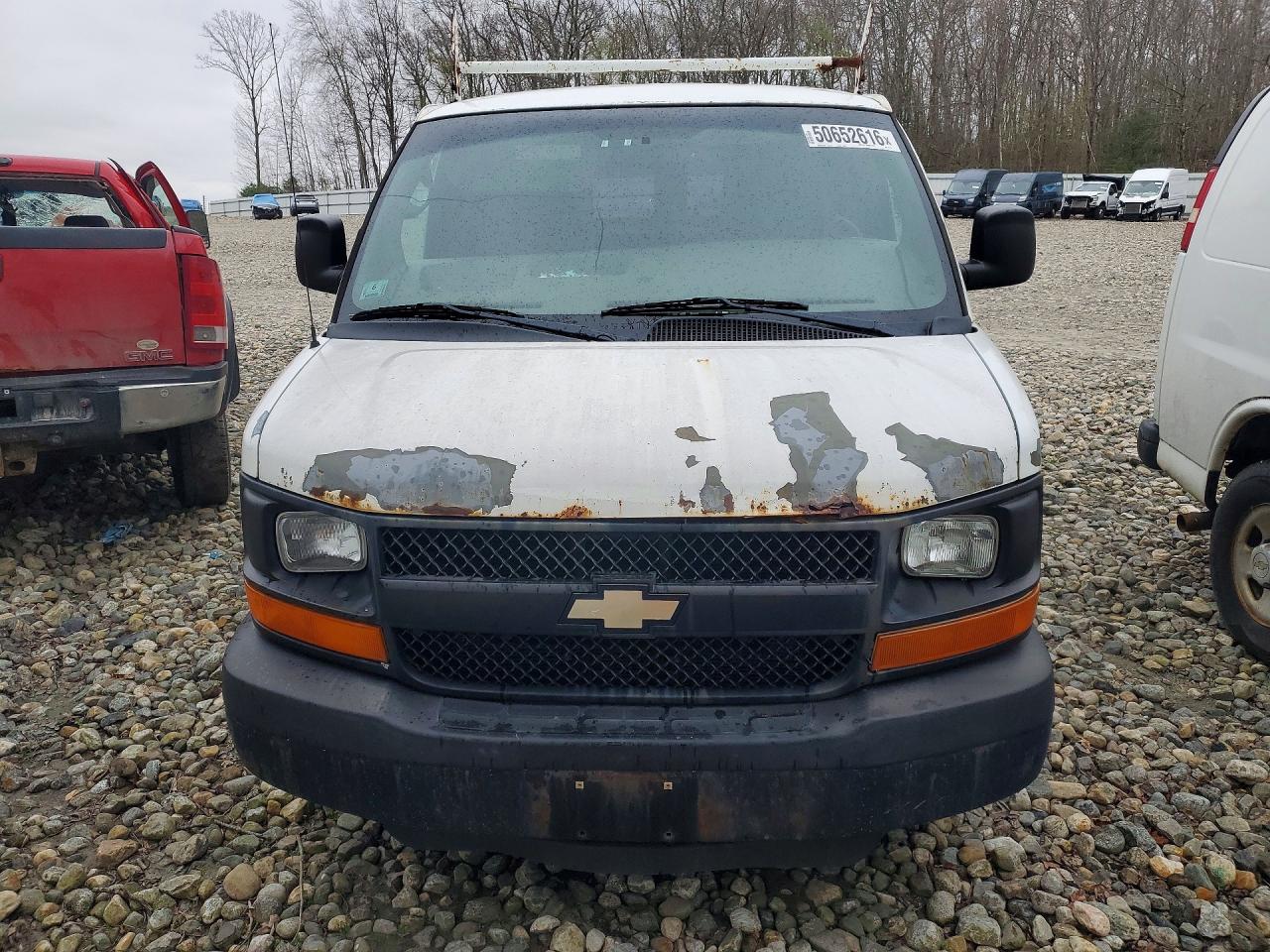 2011 CHEV Express VIN 1GCWGFFA2B1141772 photo 5
