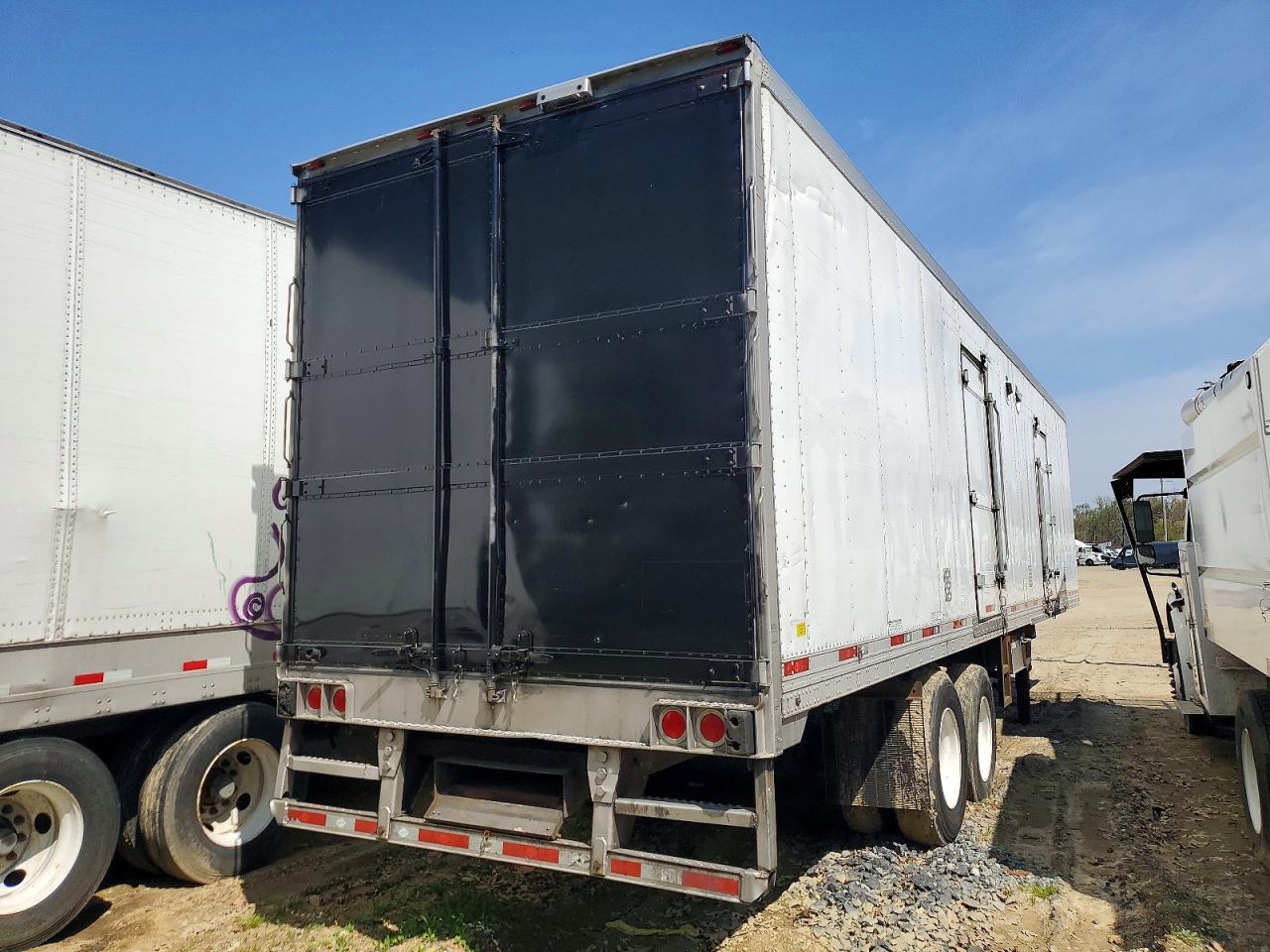 2016 UTILITY Reefer tra VIN 1UYVS2396GM593101 photo 4