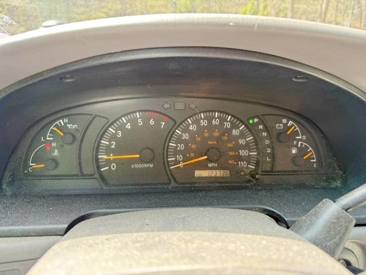 2000 Toyota Tundra VIN 5TBKT4418YS001067 photo 8