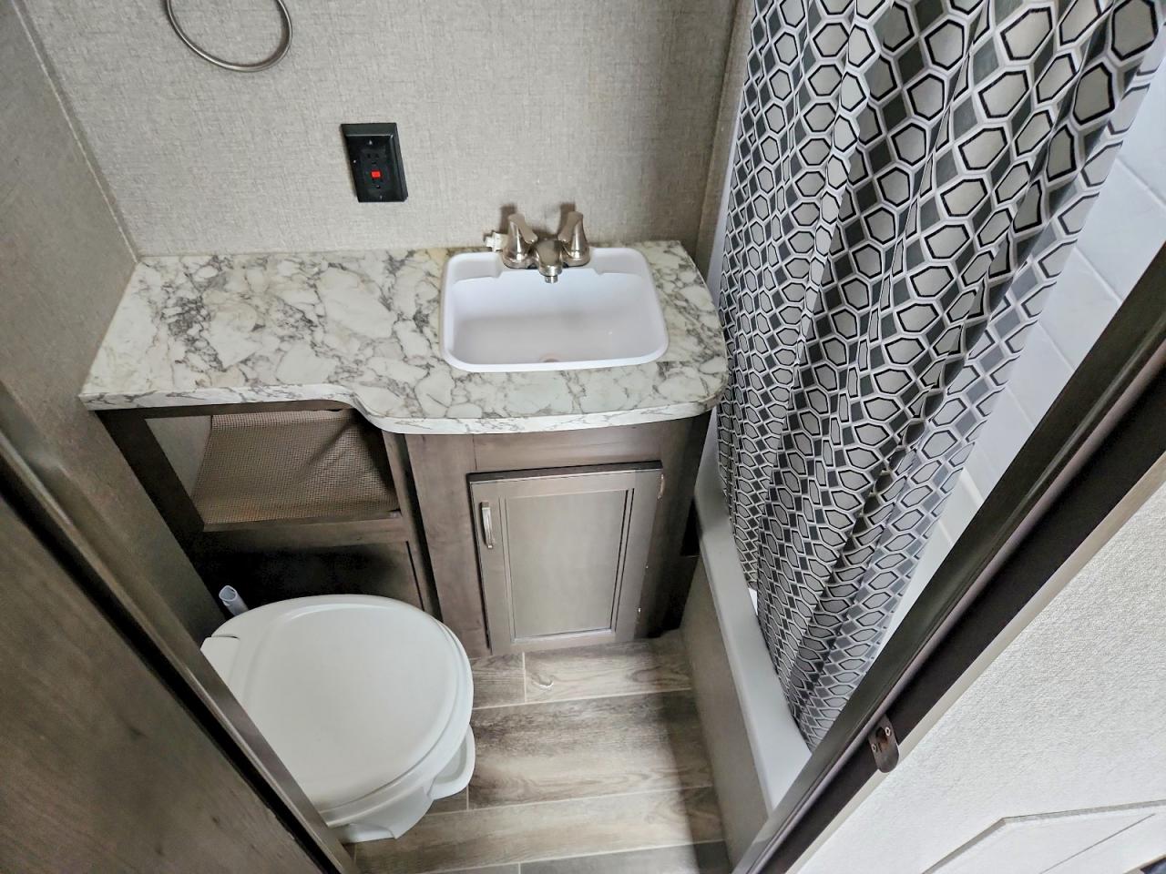 2021 JAYCO All models VIN 1UJBJ0BL2M17Z0270 photo 8