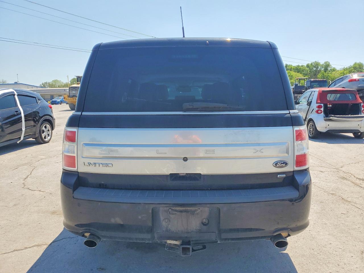 2017 Ford Flex VIN 2FMHK6D82HBA02760 photo 6
