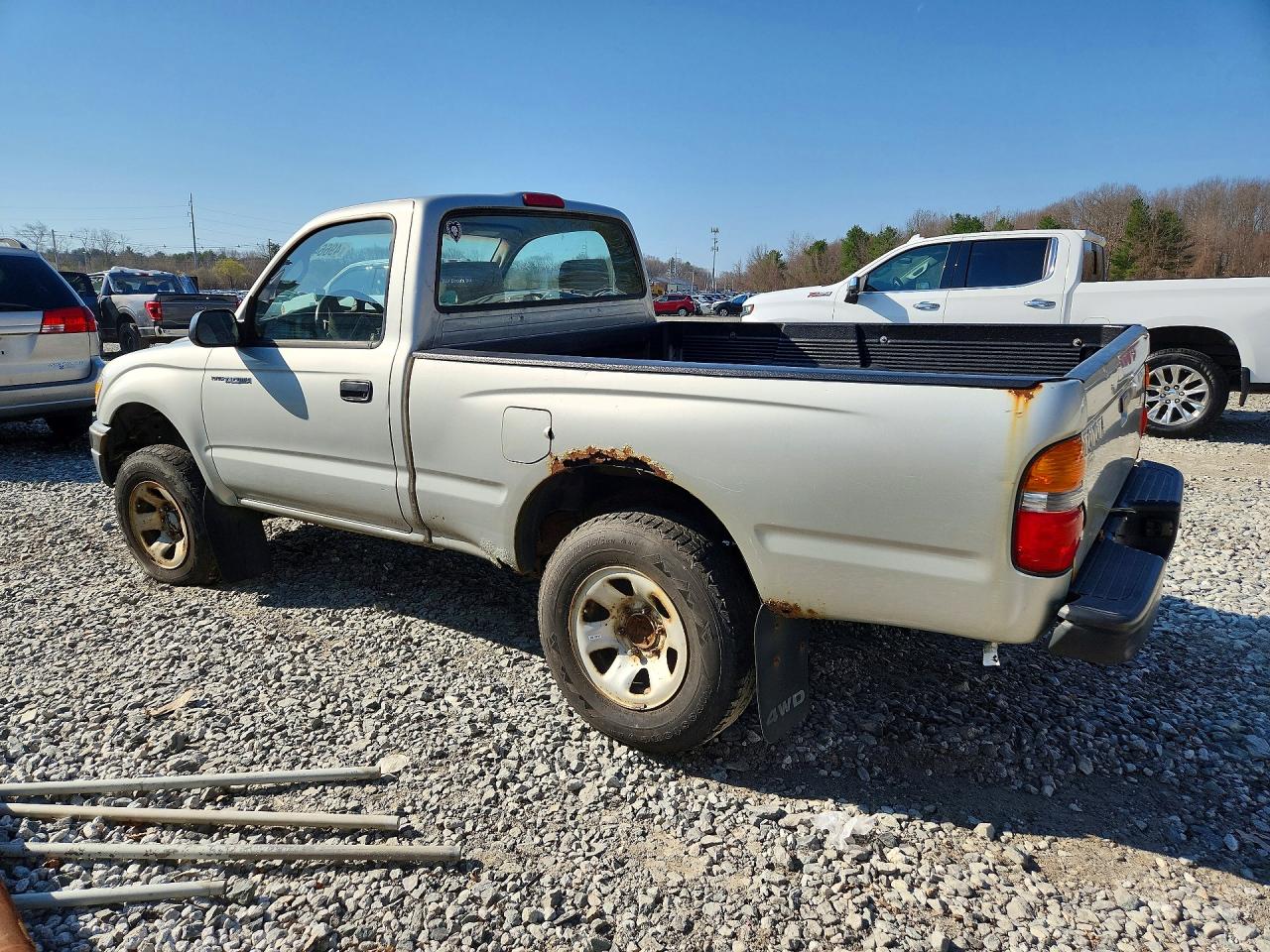 2003 Toyota Tacoma VIN 5TEPM62N43Z168825 photo 2