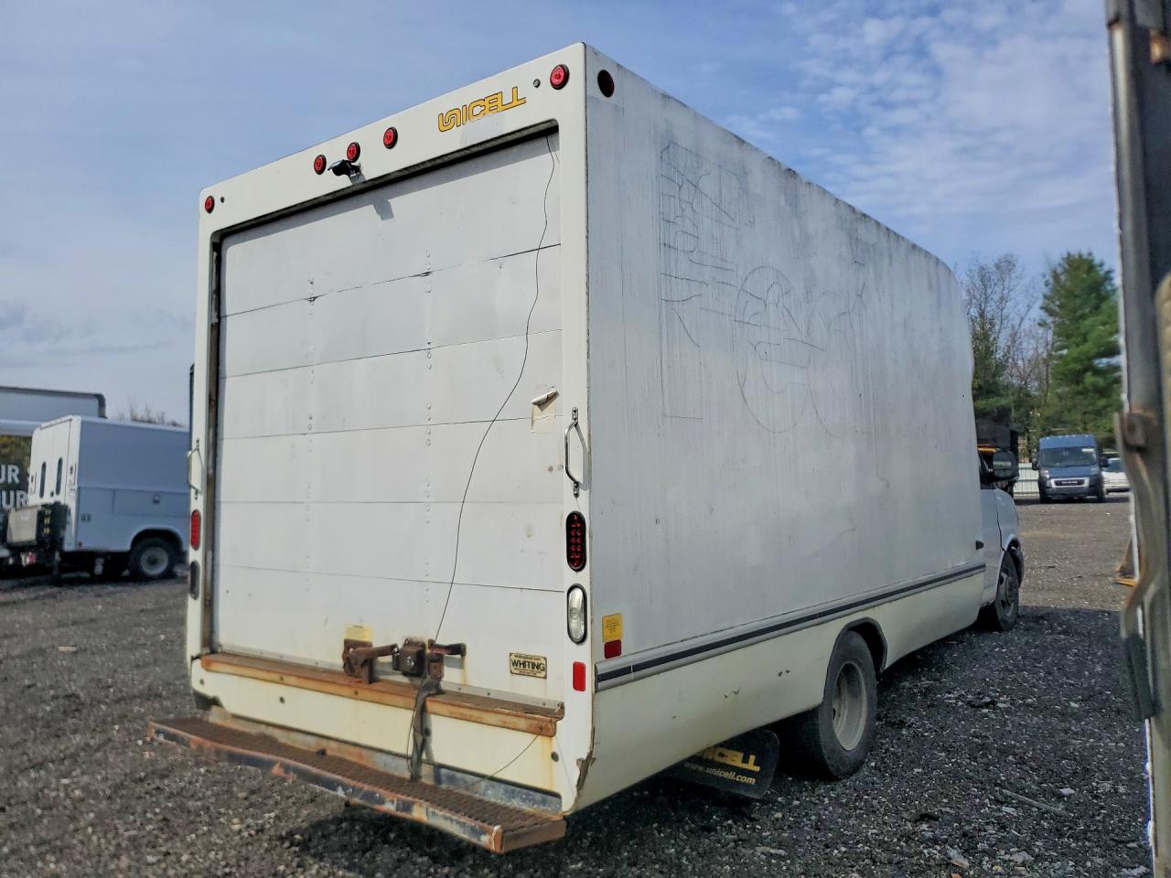 2017 CHEVROLET Express VIN 1GB3GSCG7H1352029 photo 3