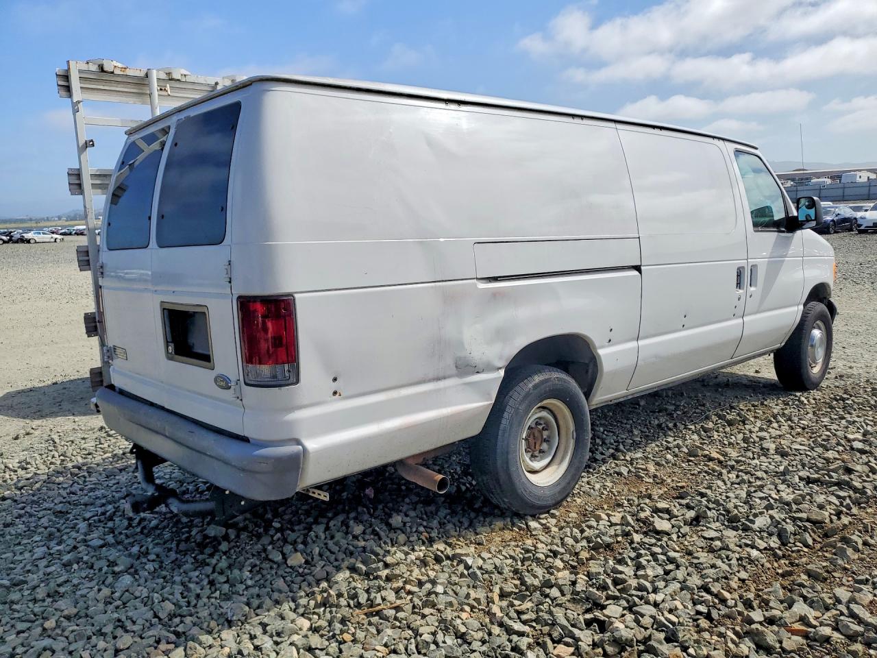 2005 Ford Econoline VIN 1FTSS34L15HB01288 photo 3
