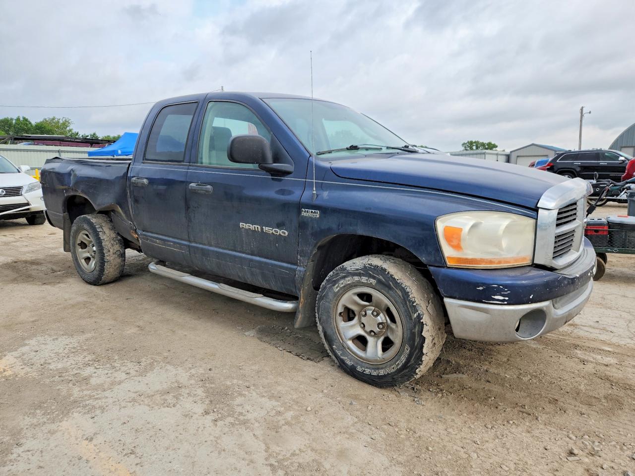2006 Dodge Ram 1500 VIN 1D7HU182X6S673738 photo 4