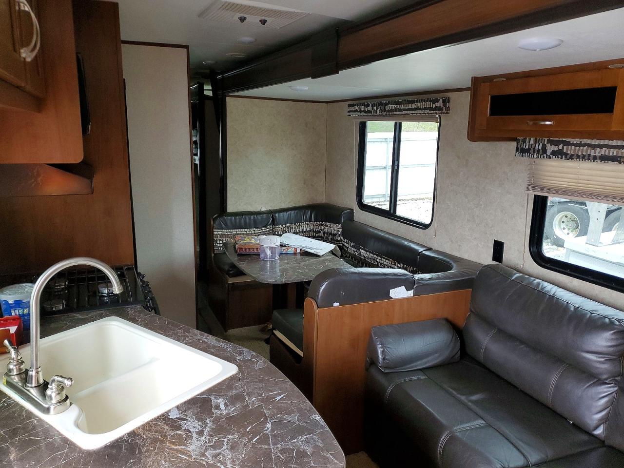 2017 JAYCO All models VIN 1UJBJ0BT8H17T0547 photo 6