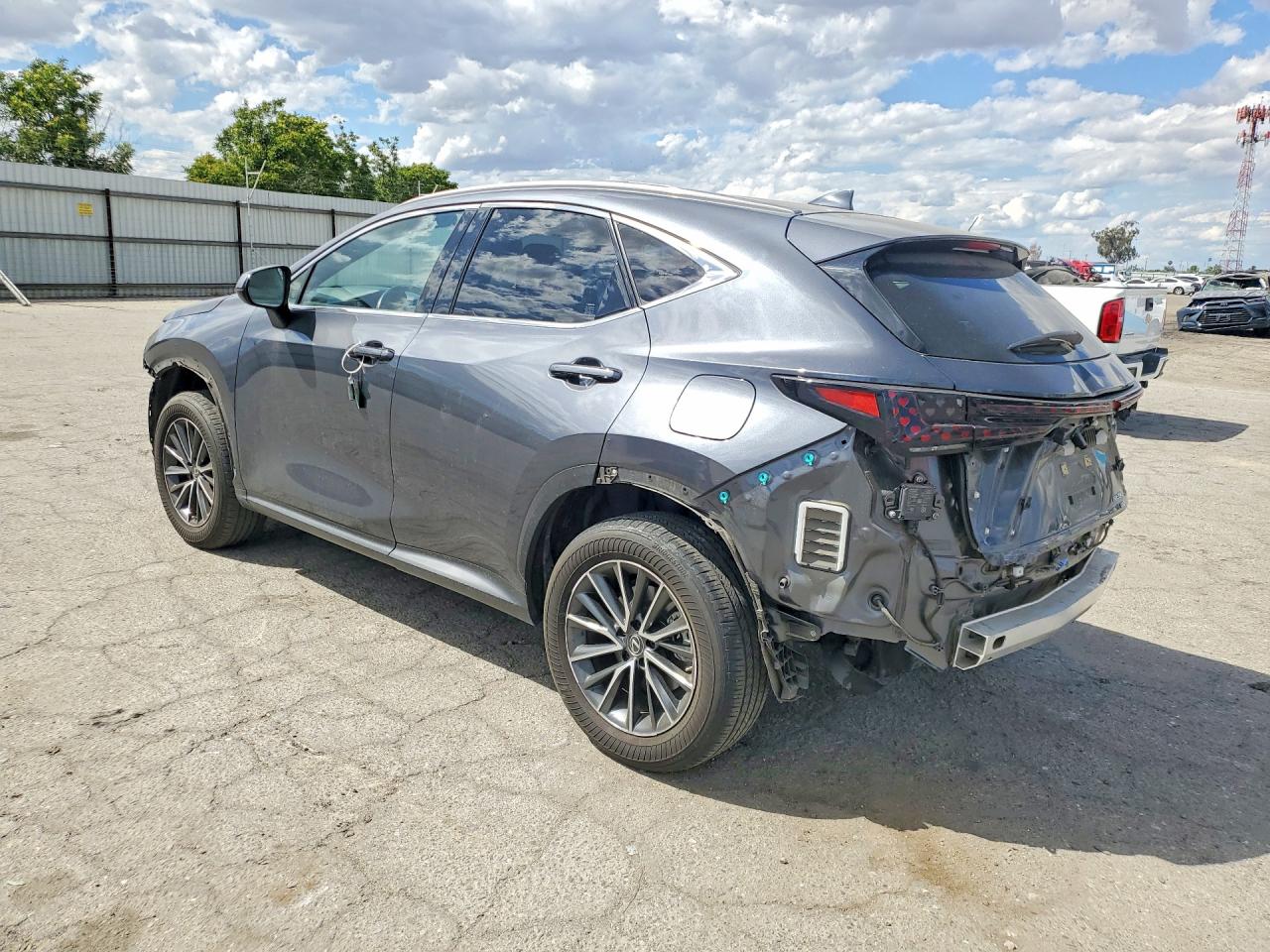 2023 Lexus Nx VIN JTJAGCEZ6P5005075 photo 2