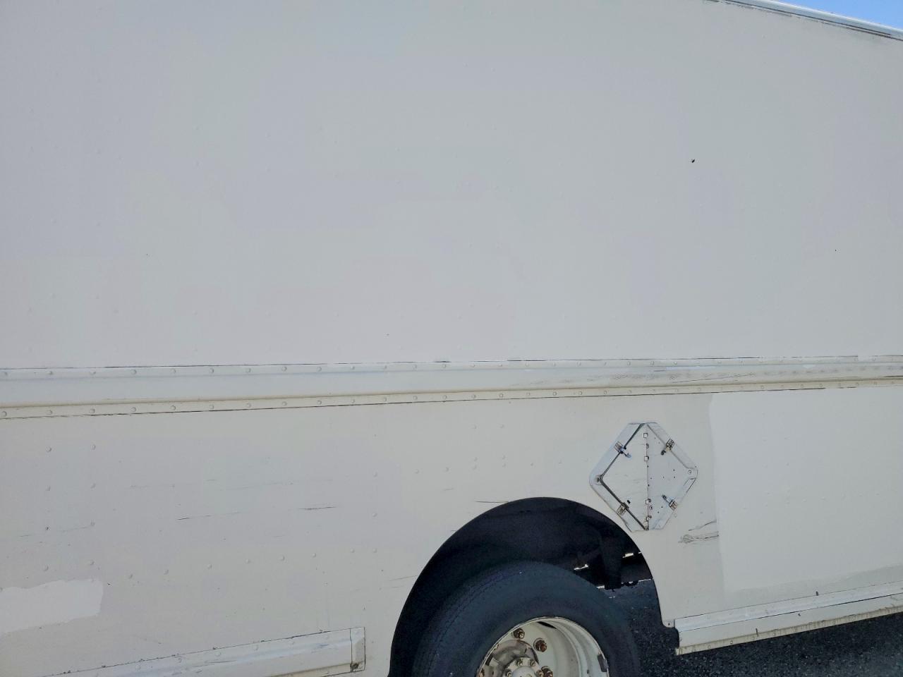 2000 FREIGHTLINER All other VIN 4UZA5FAC4YCG63839 photo 11
