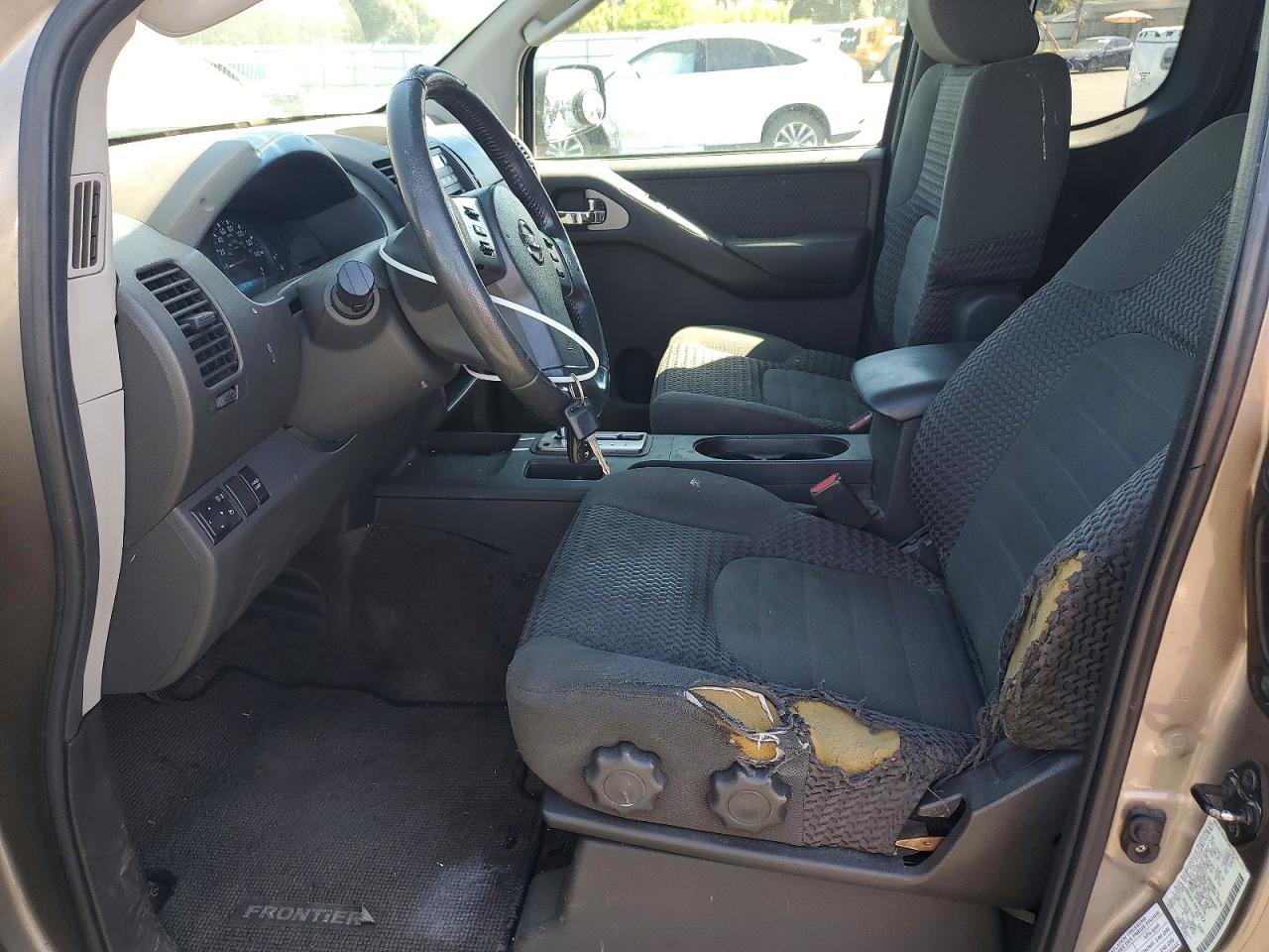 2005 Nissan Frontier VIN 1N6AD06U85C401432 photo 7