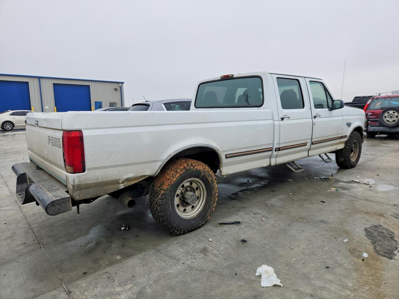 1997 Ford F350 VIN 1FTJW35F1VEC92141 photo 3
