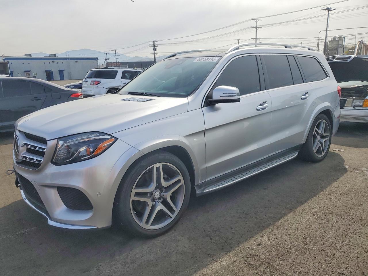 2017 Mercedes-Benz Gls-class VIN 4JGDF7DE9HA746365 photo 1