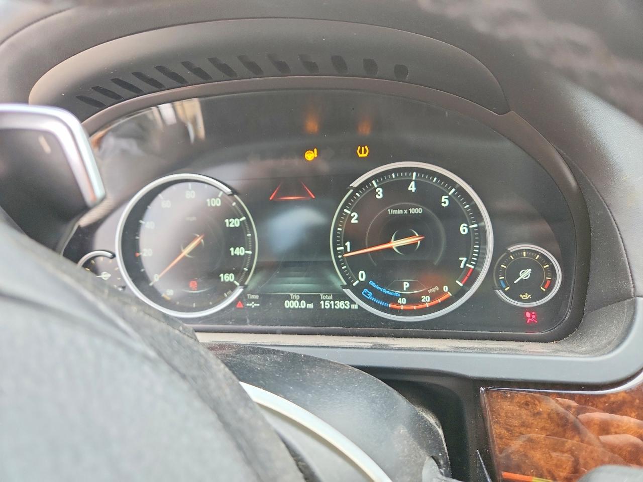 2015 BMW 7 series VIN WBAYE8C55FD781476 photo 9