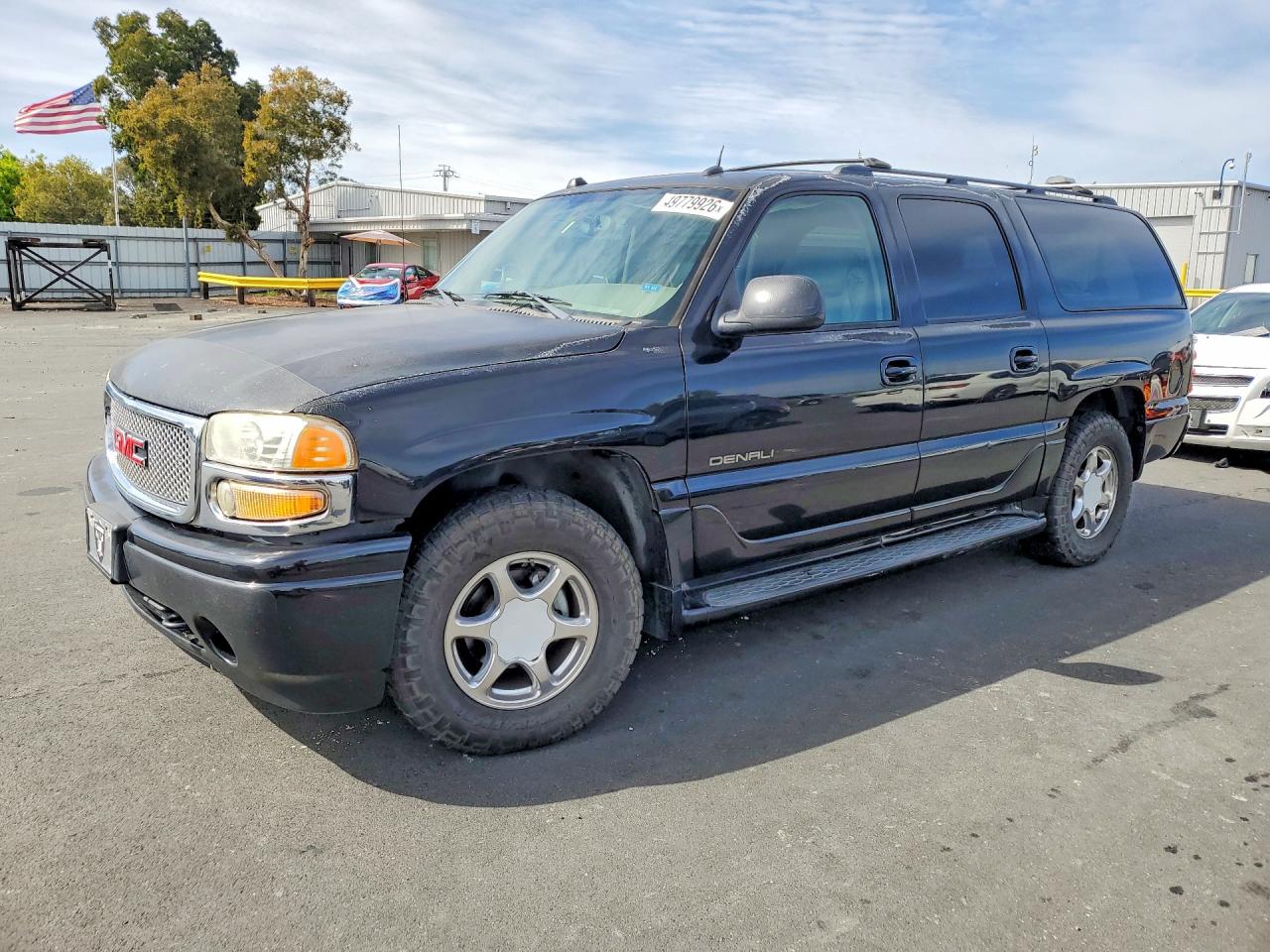 2005 GMC Yukon VIN 1GKFK66U65J234490 photo 1