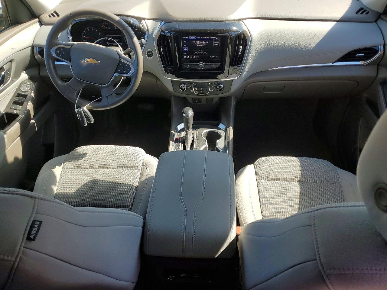 2020 Chevrolet Traverse VIN 1GNERGKW9LJ158428 photo 8