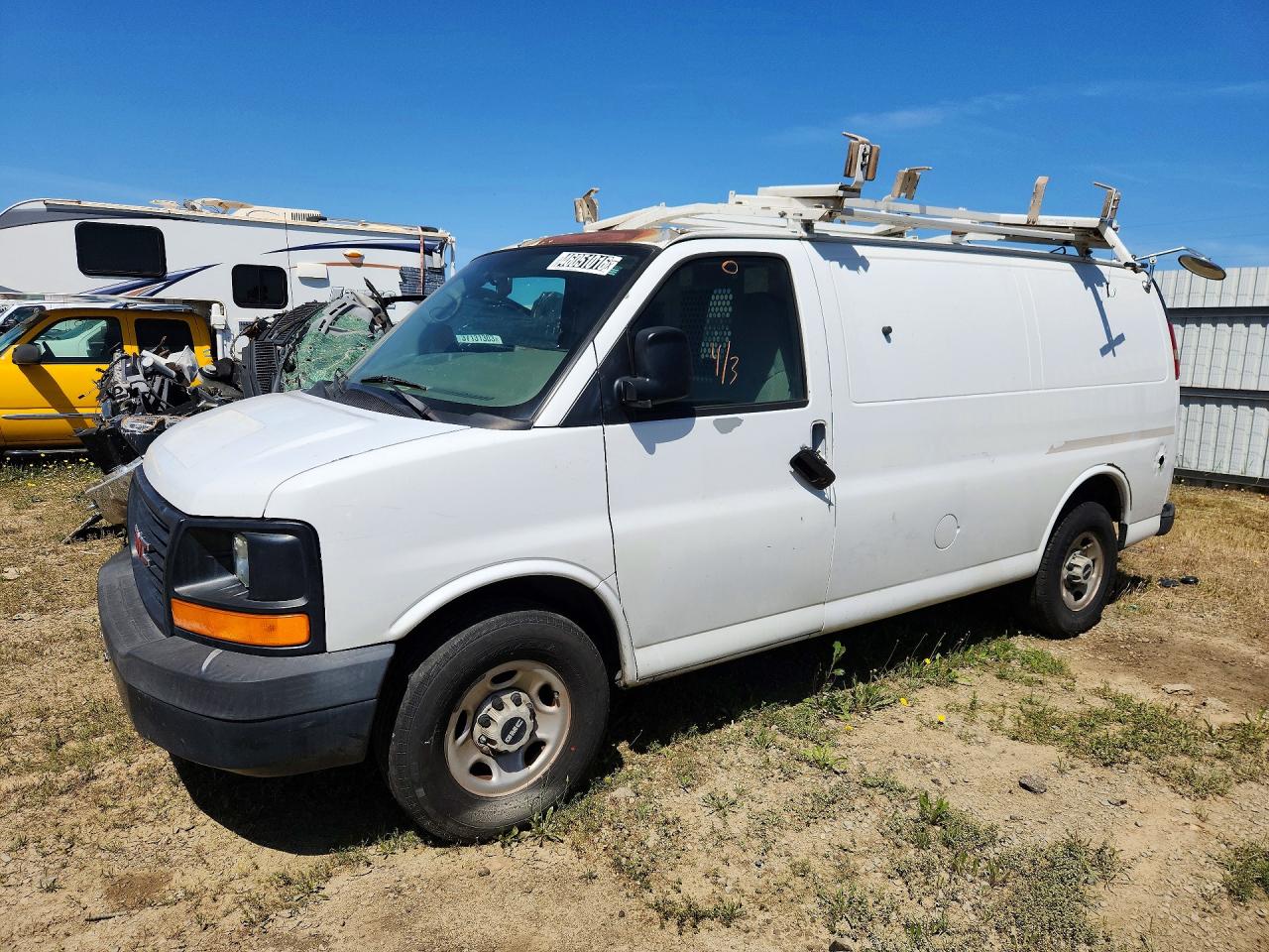 2008 GMC Savana VIN 1GTGG25CX81182384 photo 1