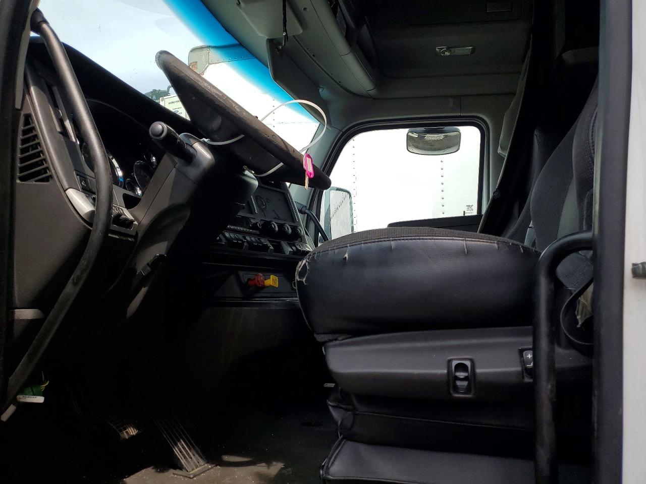 2022 KENWORTH All other VIN 1XKYDP9X6NJ480714 photo 5