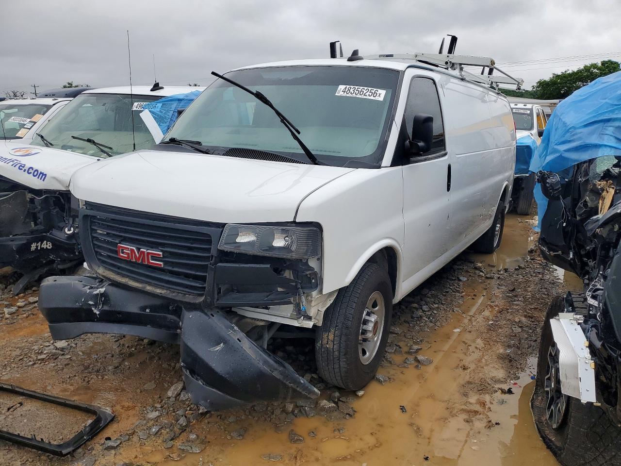 2023 GMC Savana VIN 1GTW7BFP9P1117683 photo 1