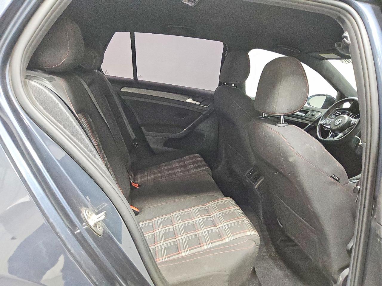 2019 Volkswagen Gti VIN 3VW6T7AU7KM014275 photo 10