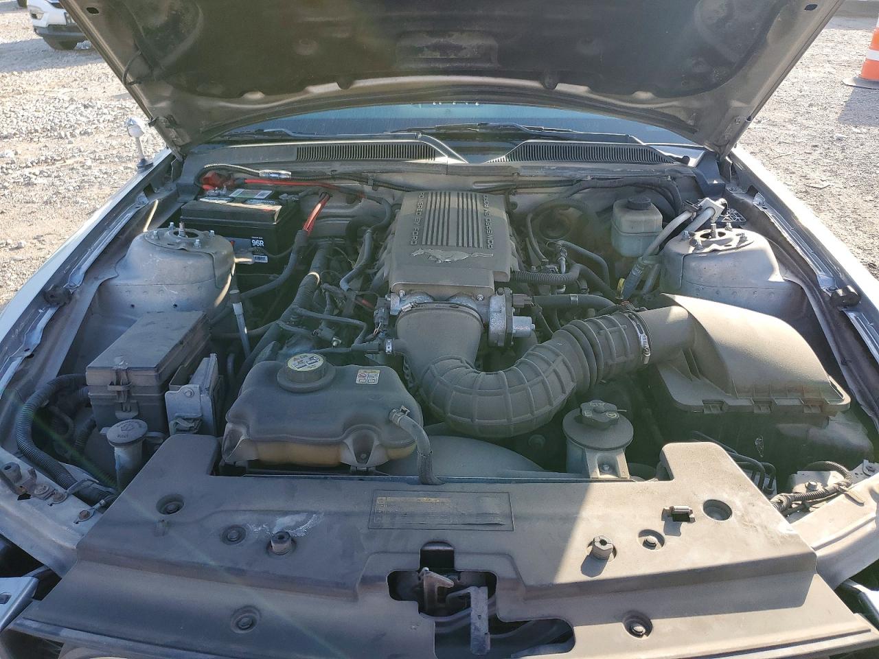 2008 Ford Mustang VIN 1ZVHT82H485176413 photo 11