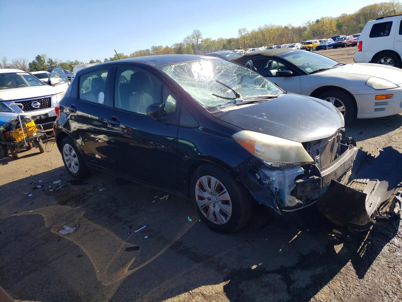 2014 Toyota Yaris VIN JTDKTUD33ED580050 photo 4