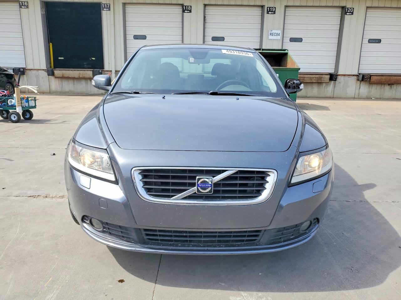2010 Volvo S40 VIN YV1390MS6A2486313 photo 5