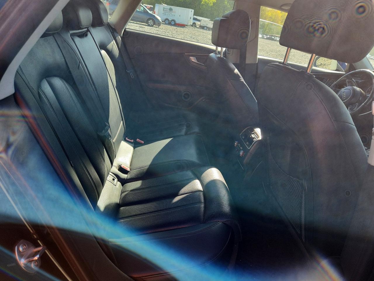 2016 Audi A7 VIN WAU2GAFC9GN004490 photo 10