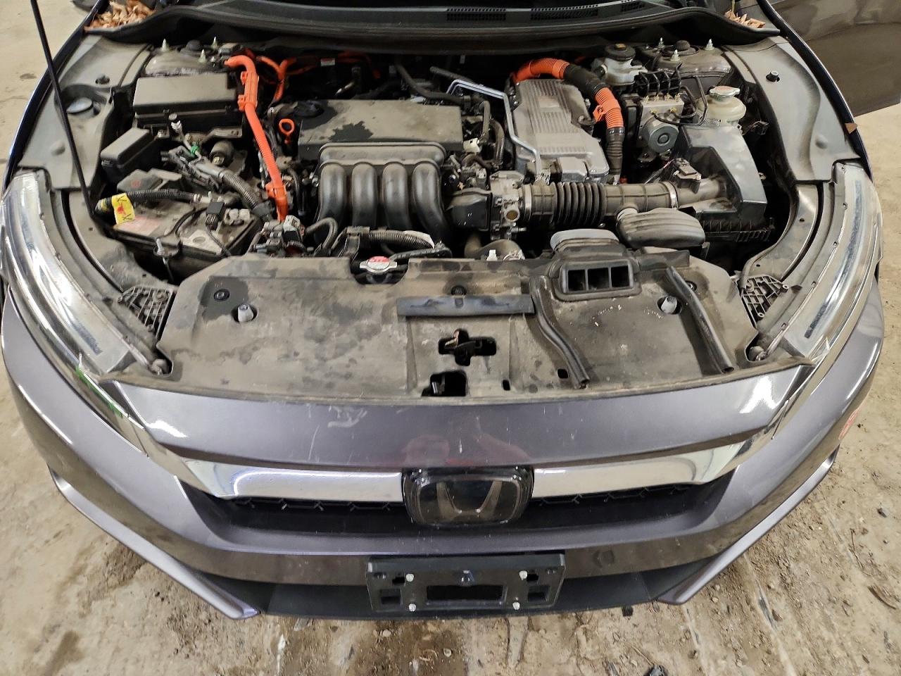 2018 Honda Clarity VIN JHMZC5F14JC005292 photo 11