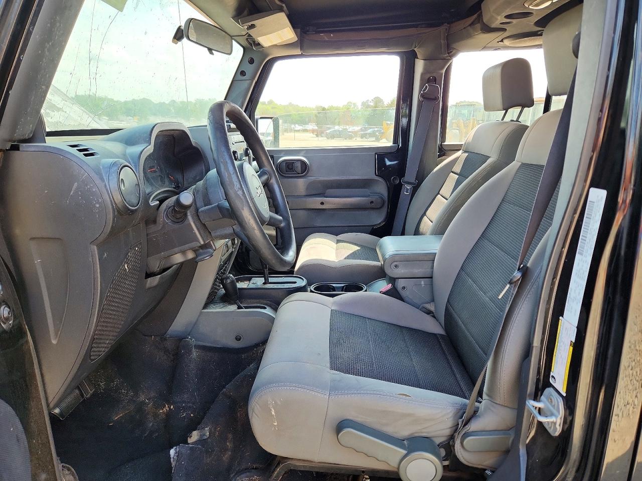 2009 Jeep Wrangler / VIN 1J4GA39119L753552 photo 7