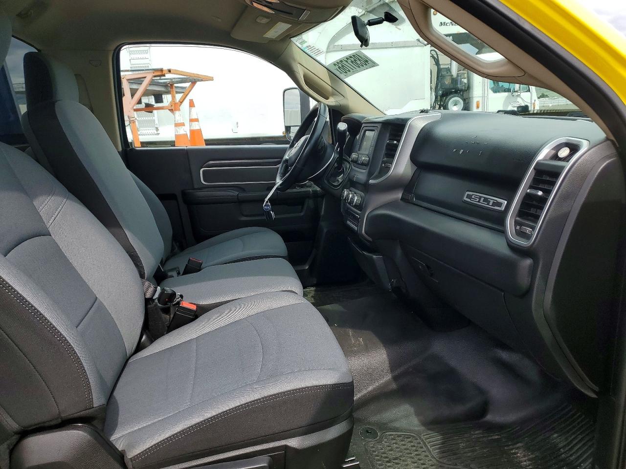 2019 Ram 5500 VIN 3C7WRMDL1KG648220 photo 10
