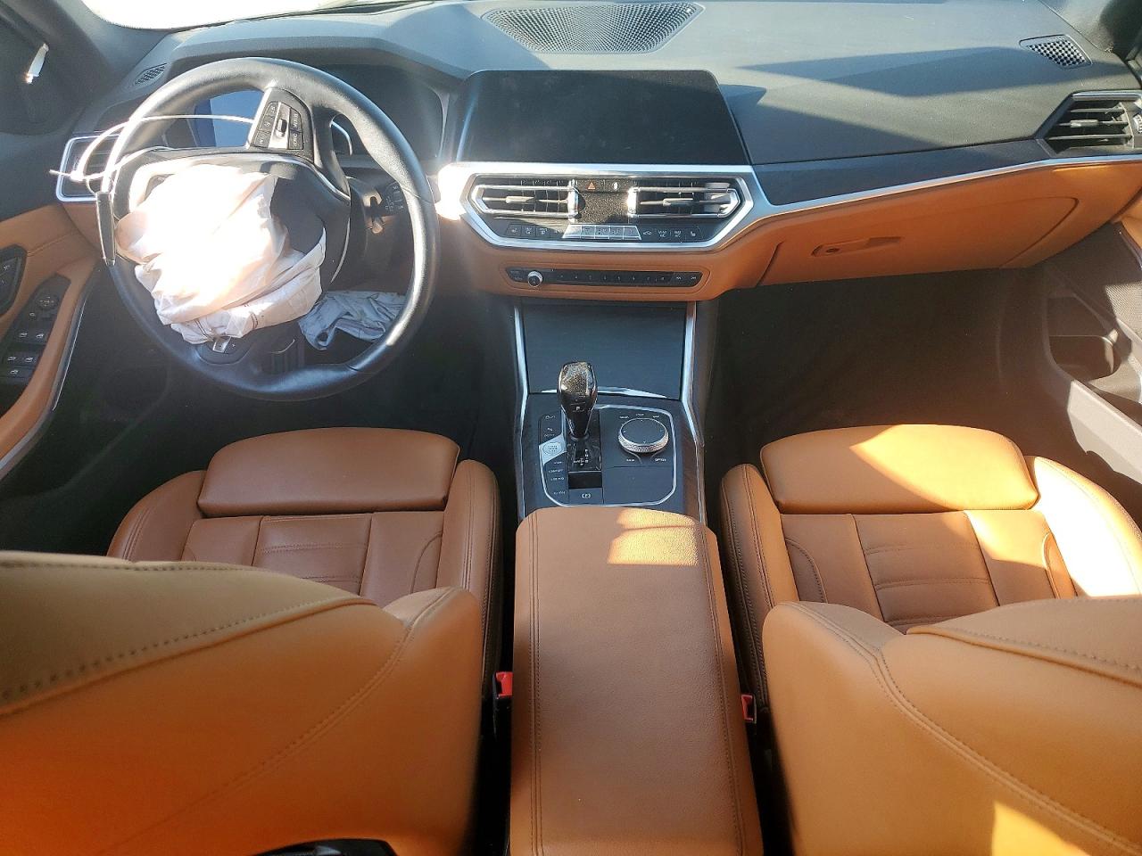 2021 BMW 3 series VIN 3MW5R1J08M8B49863 photo 8