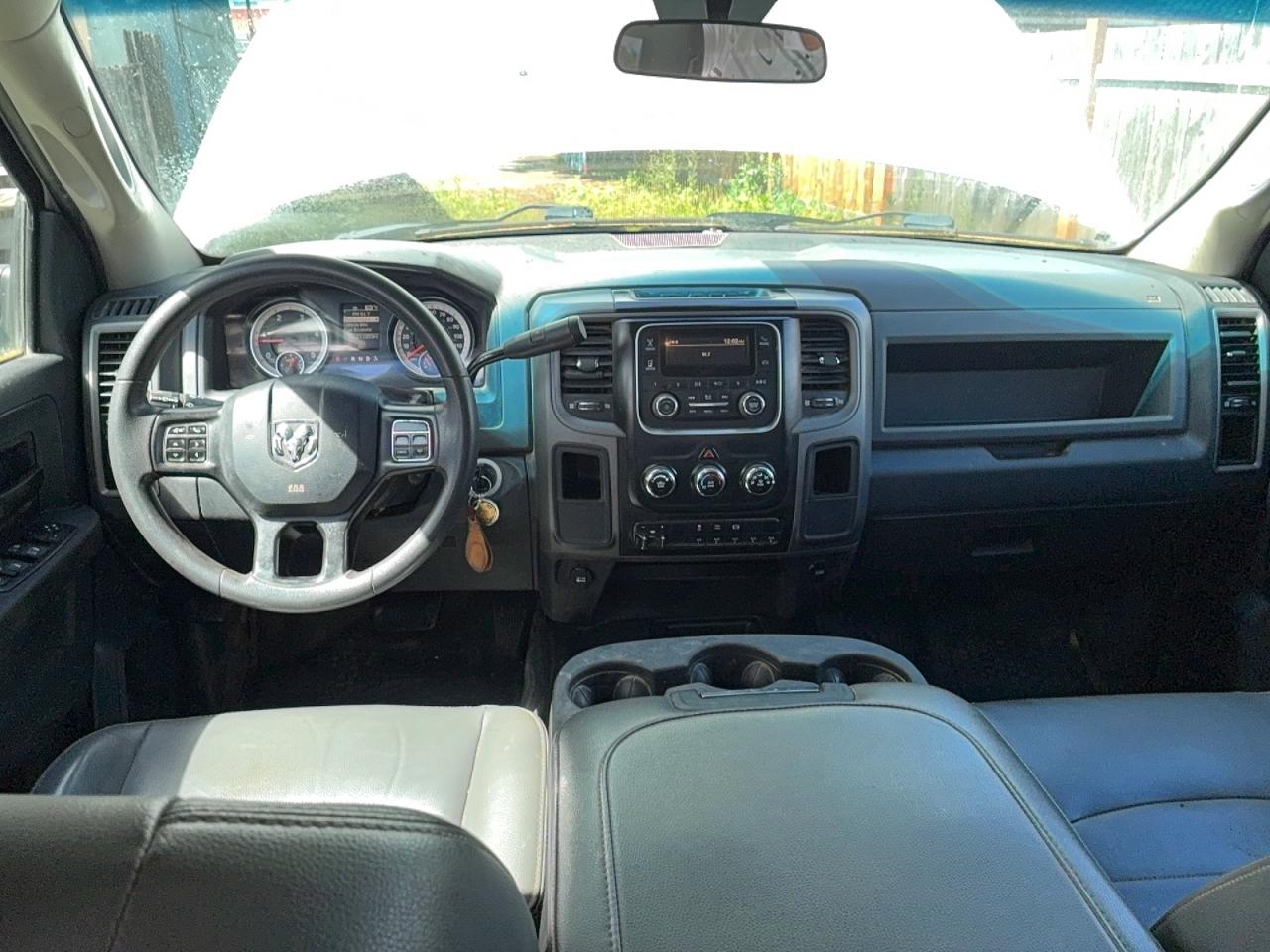 2018 Ram 3500 VIN 3C7WRTCL0JG270594 photo 9