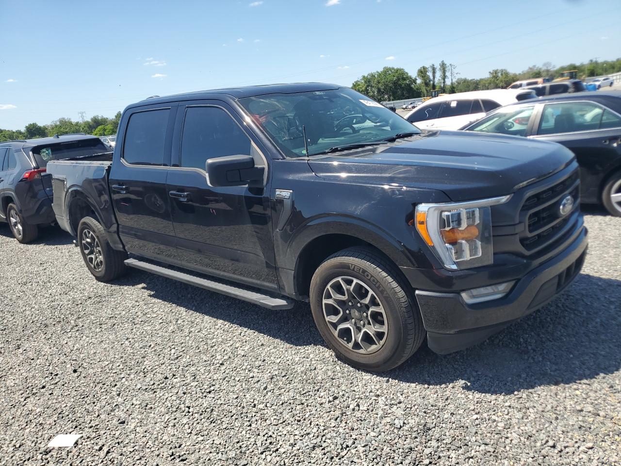 2022 Ford F150 VIN 1FTEW1CP0NFA77989 photo 4