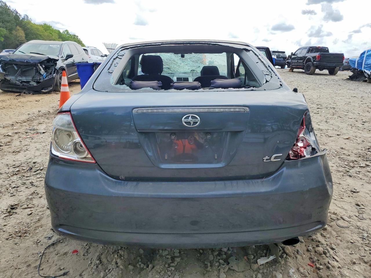 2007 Scion Tc VIN JTKDE177X70187200 photo 6