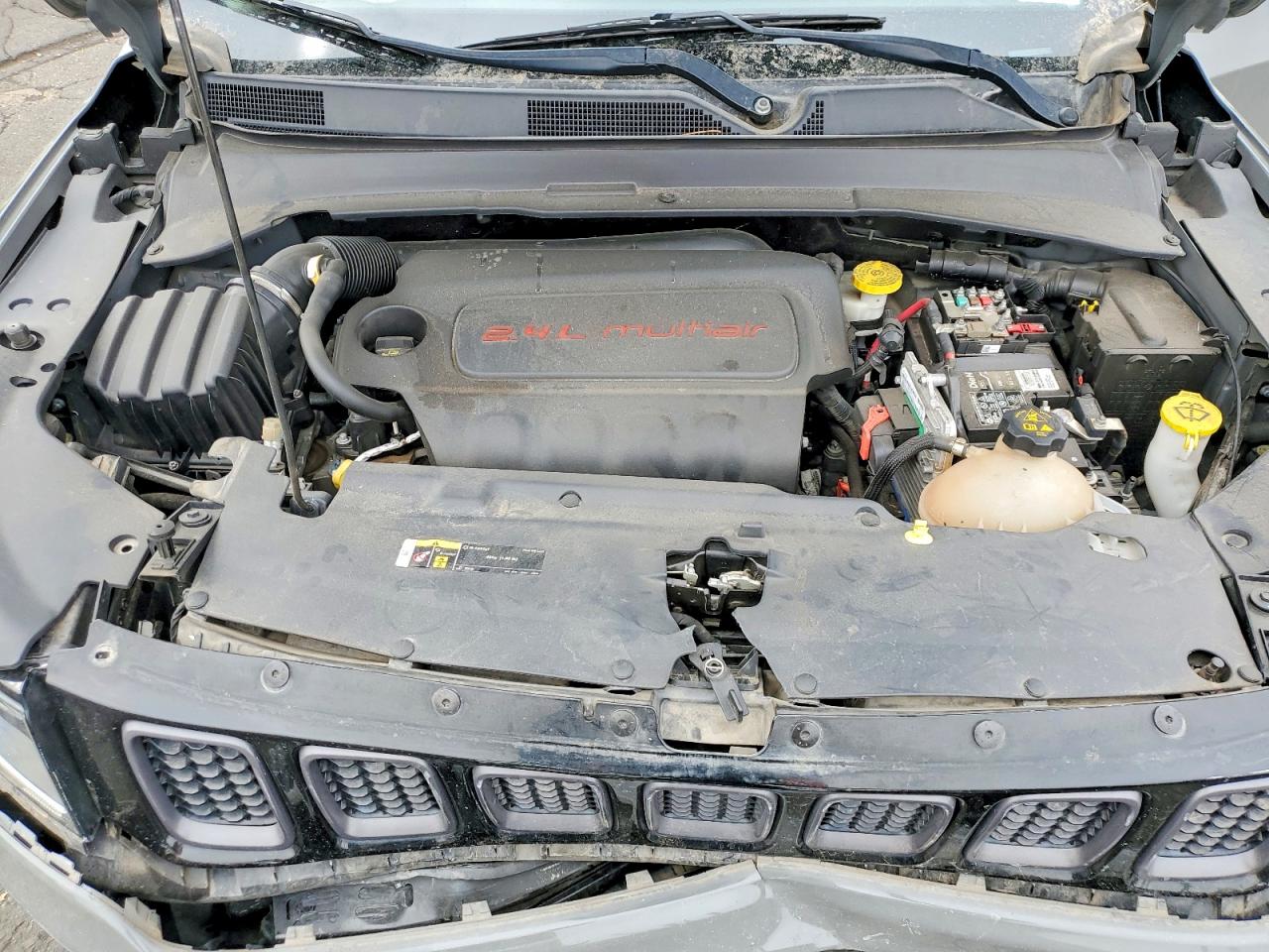 2019 Compass VIN 3C4NJDDB5KT703430 photo 12