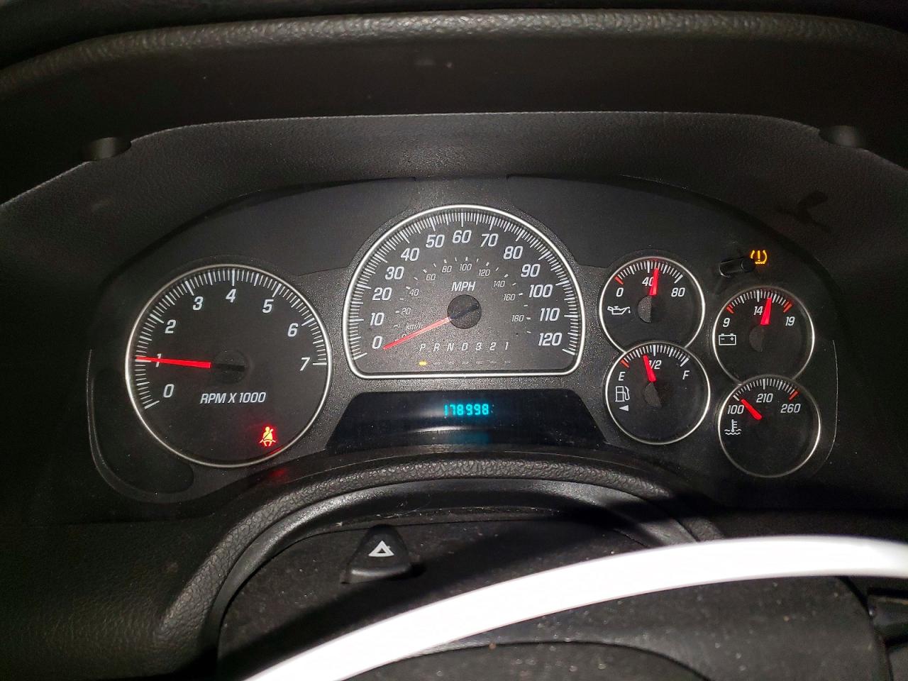 2008 GMC Envoy VIN 1GKDT13S482252611 photo 9