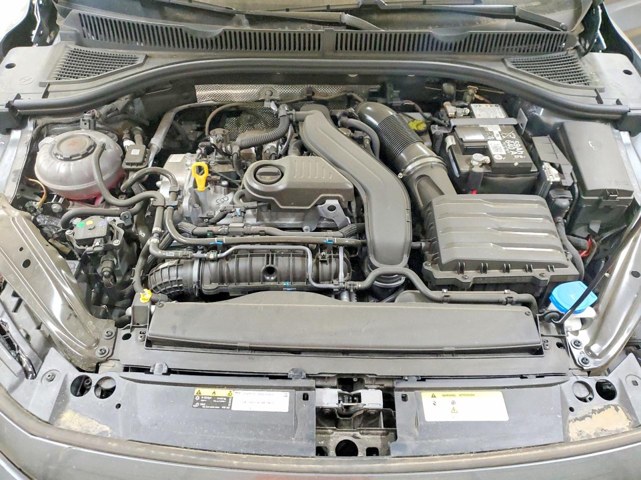 2025 Volkswagen Jetta VIN 3VWBX7BU7SM073537 photo 11