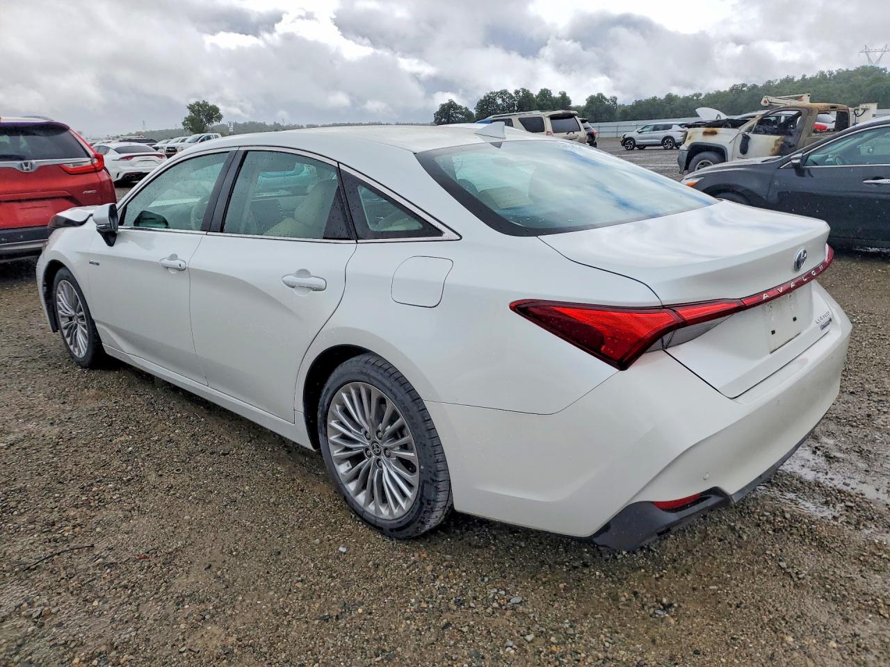 2020 Toyota Avalon VIN 4T1D21FB8LU018989 photo 2