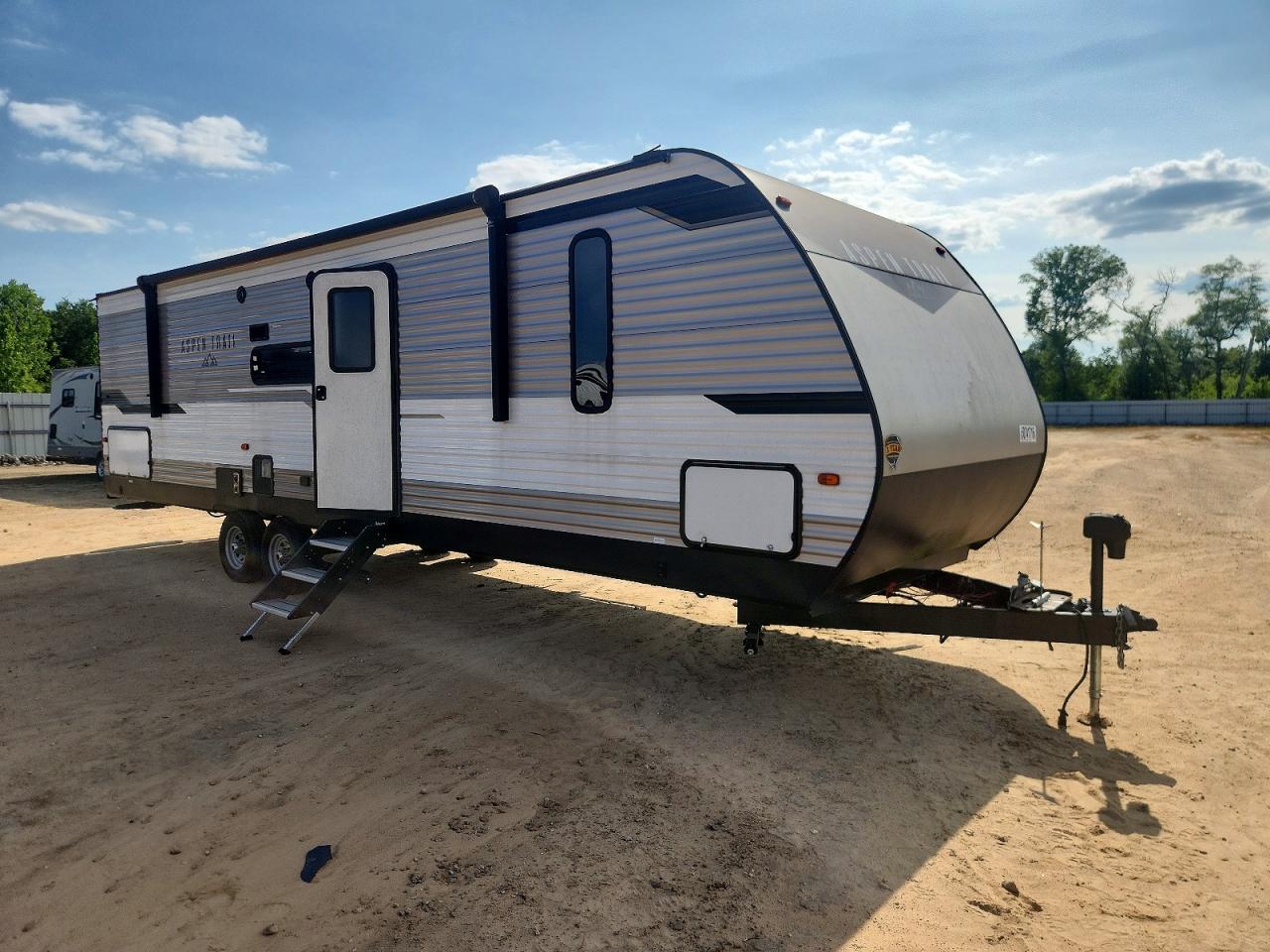 2021 KEYSTONE Trailer VIN 4YDT31228M8921685 photo 1