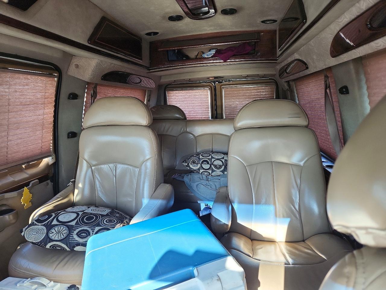 2002 Ford Econoline VIN 1FDRE14LX2HB76637 photo 10