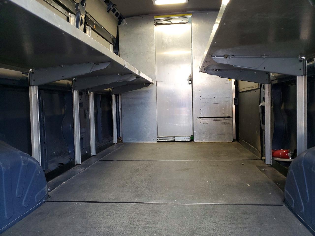 2020 RAM Promaster VIN 3C6URVJG0LE140391 photo 10