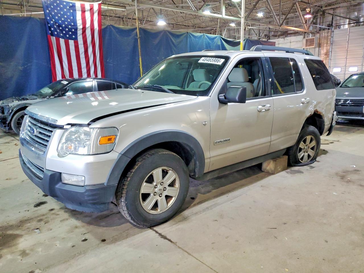 2007 Ford Explorer VIN 1FMEU73887UA97189 photo 1