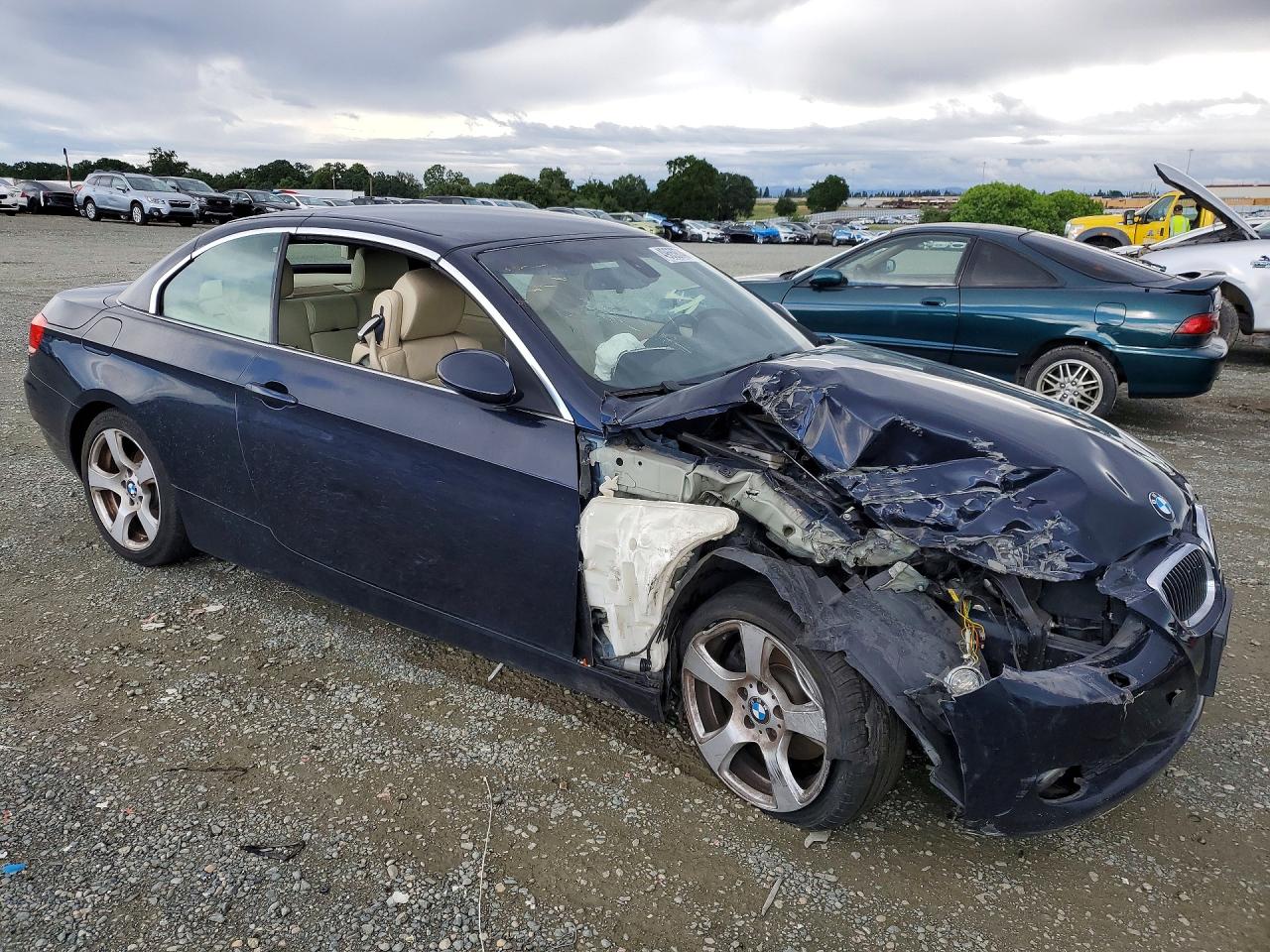2008 BMW 3 series VIN WBAWR33508P154071 photo 4