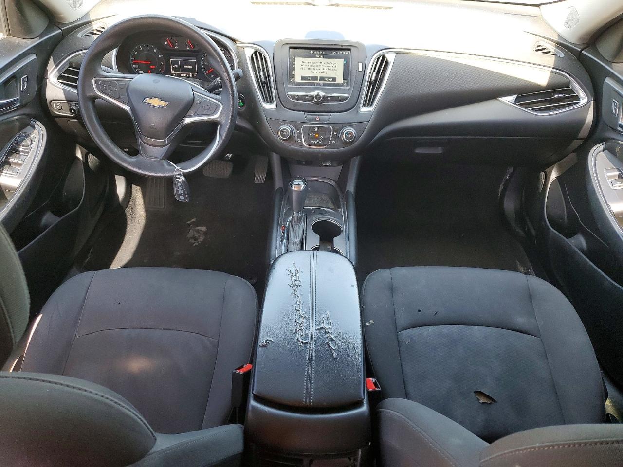 2017 CHEV Malibu VIN 1G1ZE5ST6HF189039 photo 8