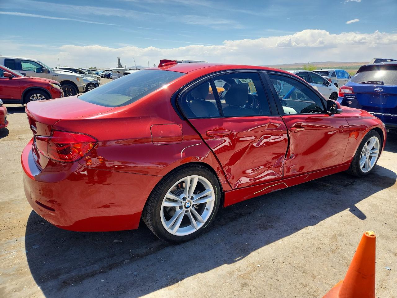 2016 BMW 3 series VIN WBA8E1G53GNT34691 photo 3